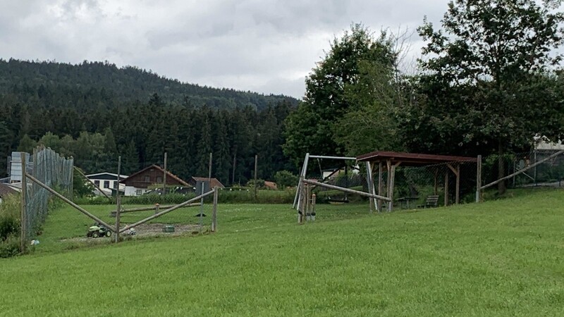 Unter anderem für den Spielplatz im Ortsteil Kolmberg werden neue Spielgeräte angeschafft.