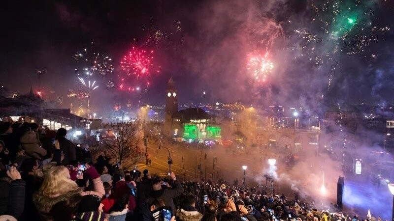 Menschenansammlungen wie auf diesem Bild wird es 2020 an Silvester nicht geben. (Symbolbild)