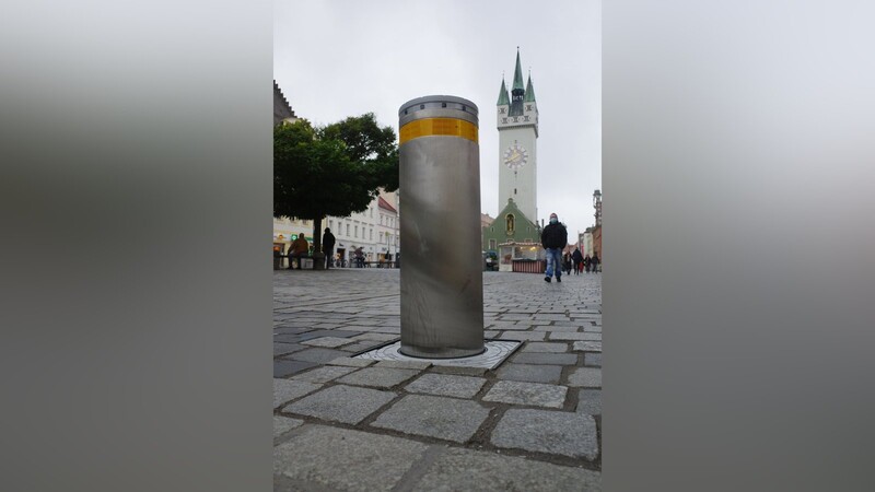 Einer der Poller am Ludwigsplatz.