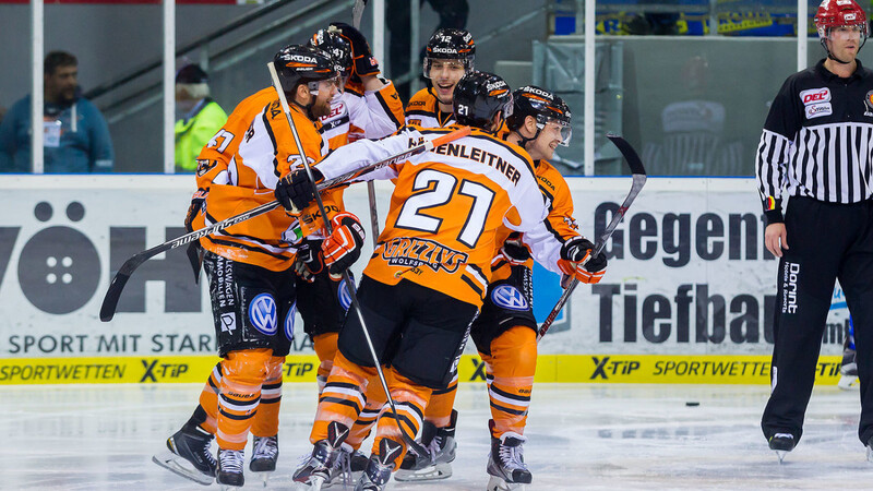 Die Grizzlys Wolfsburg hatten am Freitagabend allen Grund zum Jubeln.