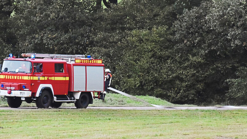 Der Schlauchwagen der Feuerwehr Bruckbach lieferte einen Kilometer Leitung.