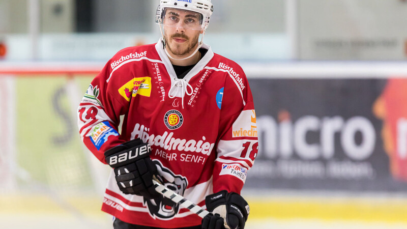 Leopold Tausch war mit zwei Treffern einer der entscheidenden Spieler mit 5:3-Auswärtssieg der Eisbären Regensburg.