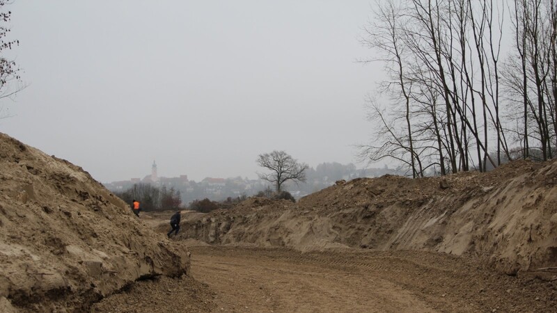 In diesem Durchbruch wird der neue Seitenarm der Isar fließen.