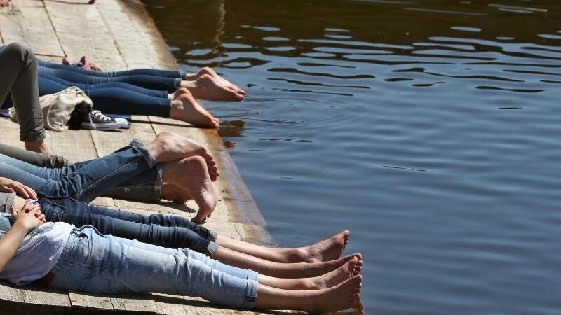 Zum Frühlingsbeginn am Mittwoch scheint in weiten Teilen Bayerns die Sonne. "Der Frühling kommt in Bayern relativ pünktlich", sagte Dominik Smieskol, Experte des Deutschen Wetterdienstes (DWD), am Dienstag. (Symbolbild)