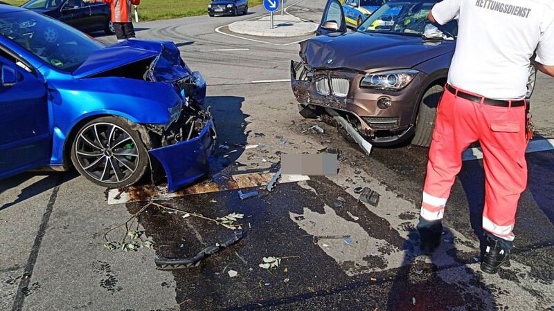 Bei Postmünster hat sich am Donnerstag ein schwerer Unfall ereignet.