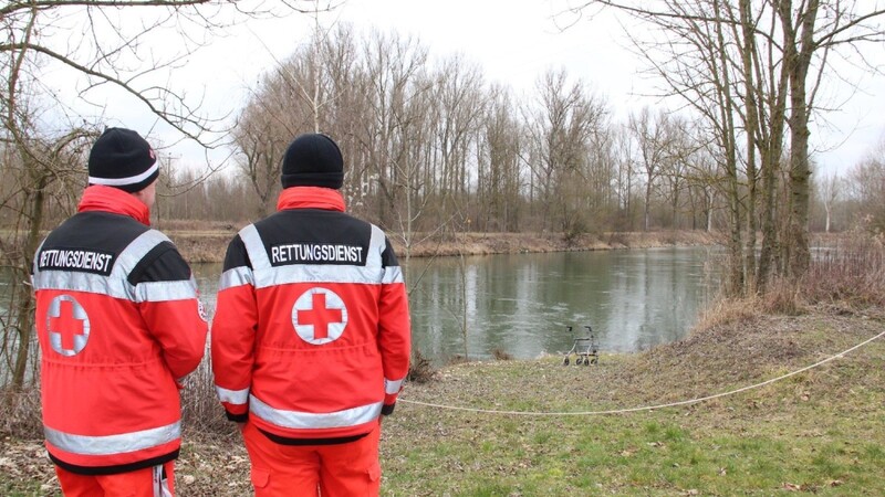 Großeinsatz im Landkreis Dingolfing-Landau: In Ettling ist am Mittwoch eine 88-jährige Frau als vermisst gemeldet worden.