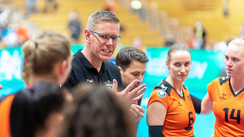 Von Corona ausgebremst: das Volleyball-Team von NawaRo Straubing.