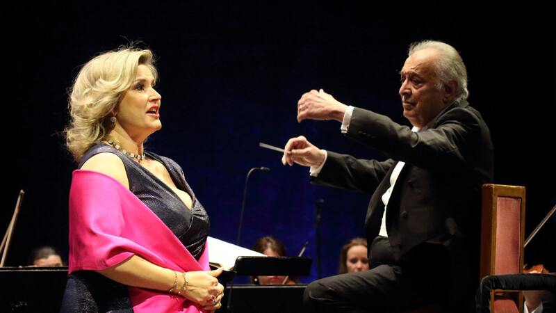 Zubin Mehta (rechts) und die Sopranistin Camilla Nylund