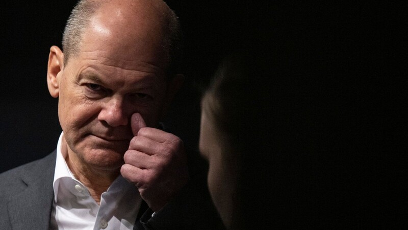 War wegen des Zögerns in der Kampfpanzer-Frage stark in Kritik geraten: Bundeskanzler Olaf Scholz.