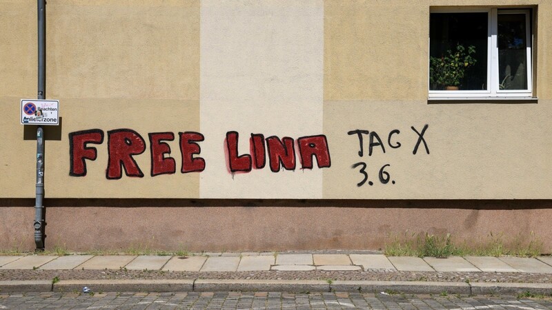 Die Verurteilung der Studentin Lina E. ruft den Zorn der linken Szene hervor.