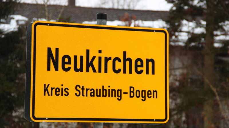 Neben der Hundesteuer befasste sich der Neukirchner Gemeinderat mit diversen Bauvorhaben.