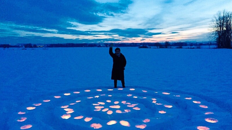 Beinahe mystisch ist das Lichtmandala - auch unsere Kolumnistin ist begeistert.