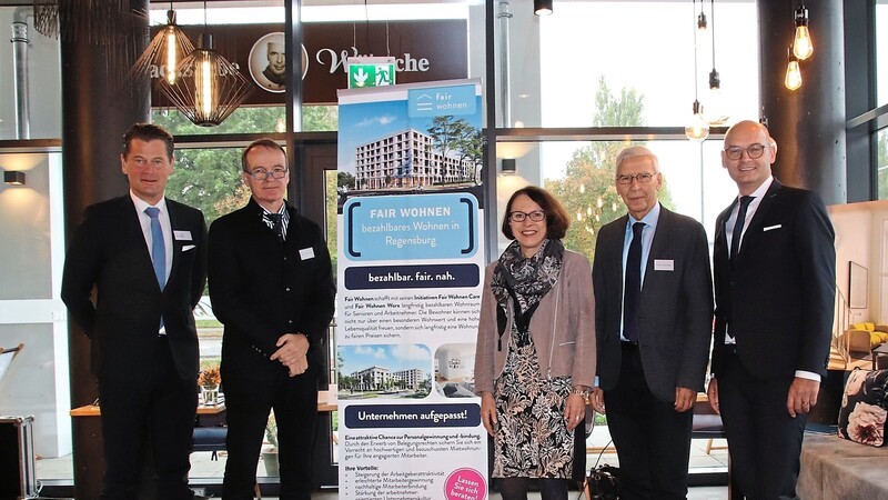 Thomas Rosenkranz (v. l. ), Oliver Kölbl, Gertrud Maltz-Schwarzfischer, Udo Hebel , Reinhard Griebl.