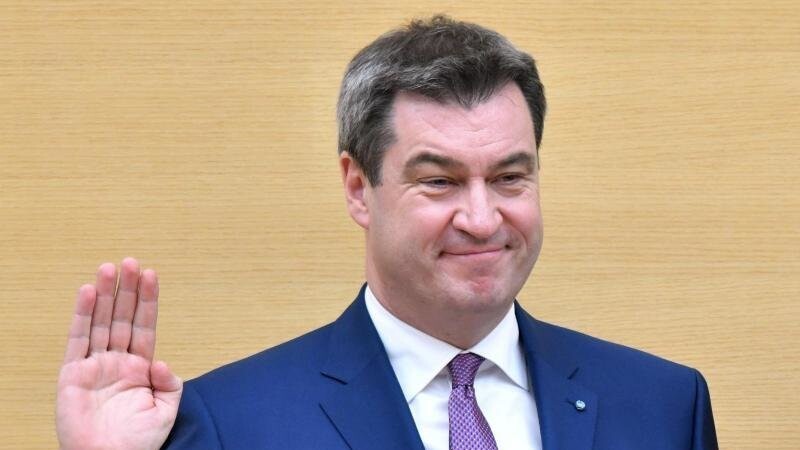 Seit Wochen lief es auf ihn zu, jetzt ist es offiziell: Markus Söder will neuer CSU-Chef und damit Nachfolger von Horst Seehofer werden.