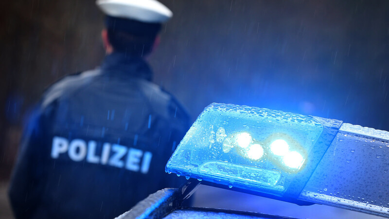Ein 27-jähriger Ladendieb hielt am Samstag die Polizei Vilsbiburg auf Trab. (Symbolbild)
