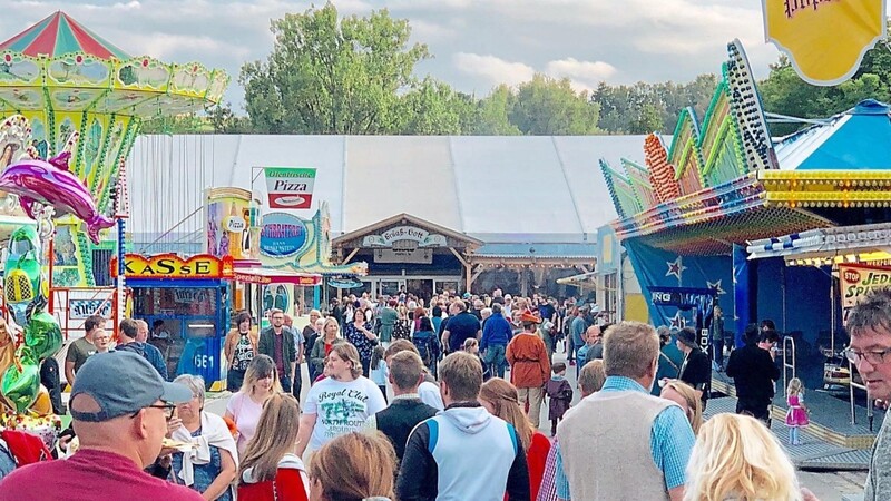 Ein Zelt auf der Festwiese war für die Further heuer sicherlich ein ungewohntes Bild. Es wurde aber sehr gut angenommen, so der Festwirt.