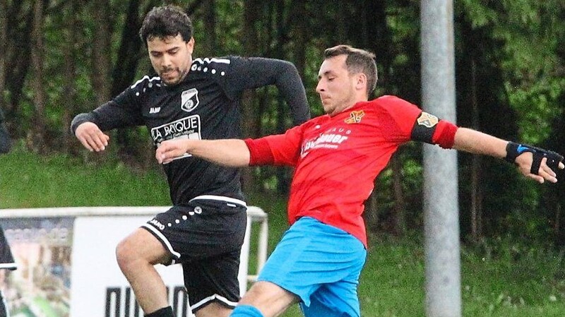 Nach der 1:3-Heimpleite gegen den abgeschlagenen Tabellenletzten herrscht Krisenstimmung bei den Badstädtern (rechst).