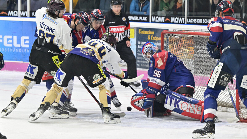 Ein Wiedersehen mit Torwart Daniel Filimonow, der dem DSC-Nachwuchs entstammt, und den Hammer Eisbären wird es beim Niemeier-Haustechnik-Cup geben.