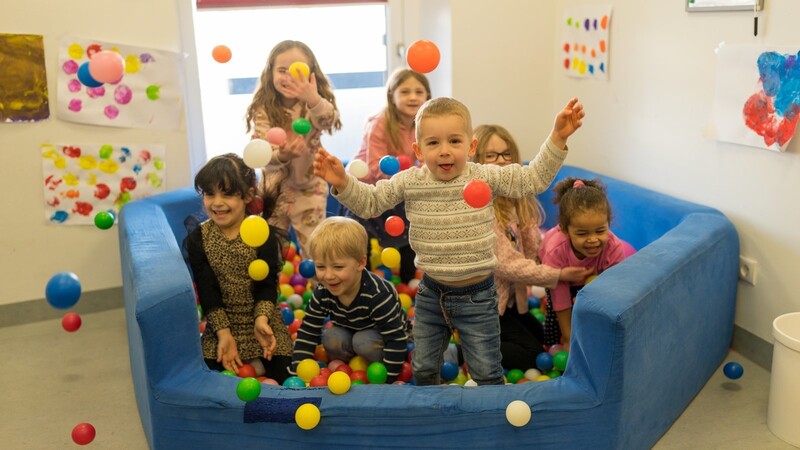 Der Besuch von städtischen Kindertagesstätten wird ab September in Landshut teurer.