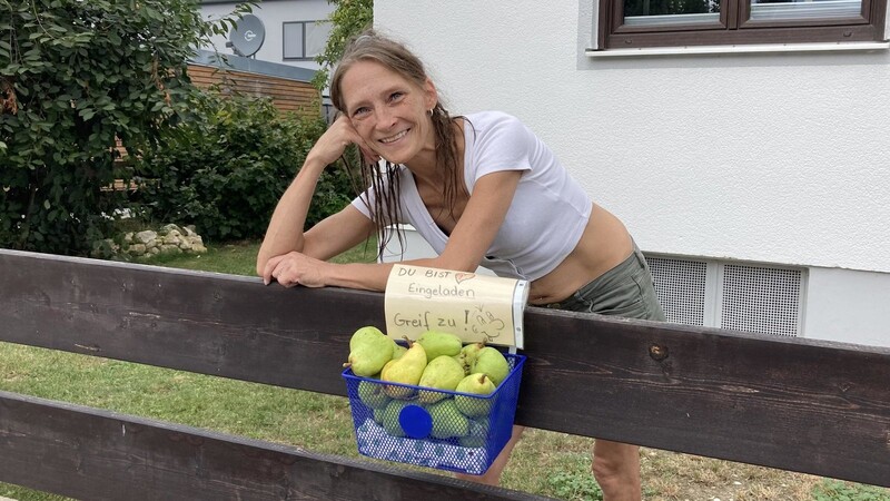 Am Gartenzaun hatte Steffi Schuller ihre Gratis-Obstbox aufgehängt. Doch dann gab es Ärger.