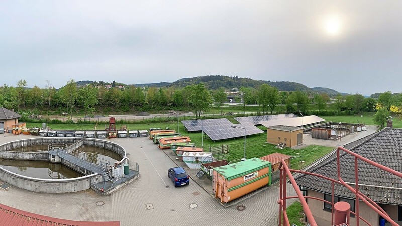 Blick auf die Kläranlage am Auweg in Wörth. Sie ist demnächst grundlegend zu sanieren und zu erweitern.