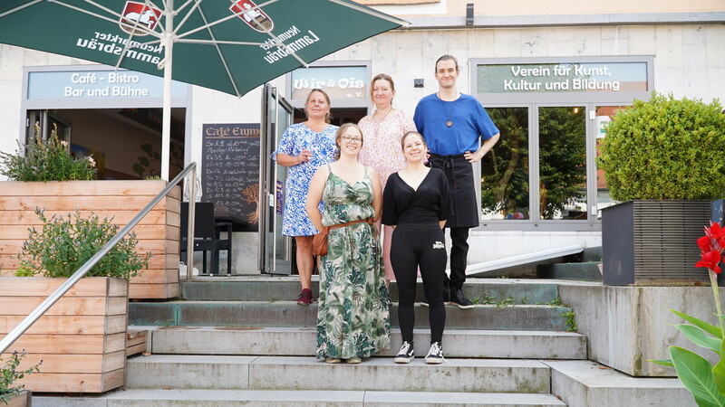 Vorsitzende Heike Vinoli (v. l.), Lisa Skupien, Elisabeth Betz, Elena Viloni und Wolfgang Betz.