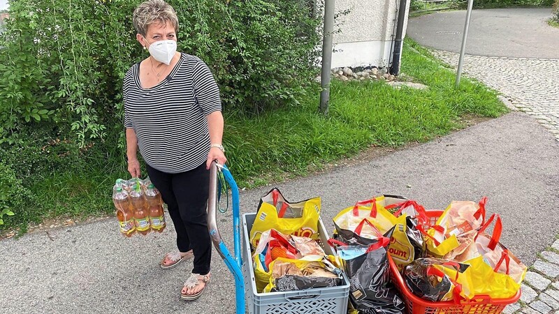 Dreimal befanden sich Heimbewohner der Flüchtlingsunterkunft in Quarantäne. Dann erledigte Brigitte Ertl die Einkäufe.