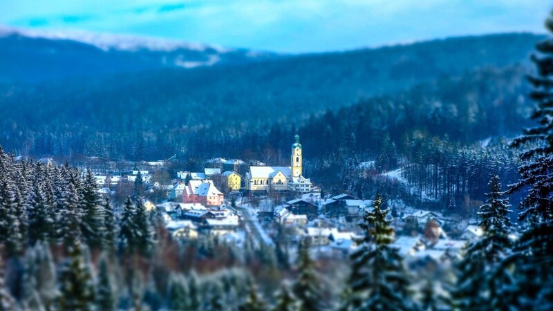 Malerisch präsentiert sich Bayerisch Eisenstein im Winter.