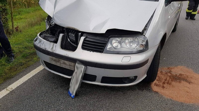 Auf der B20 bei Parkstetten hat sich am Donnerstag ein Unfall ereignet.