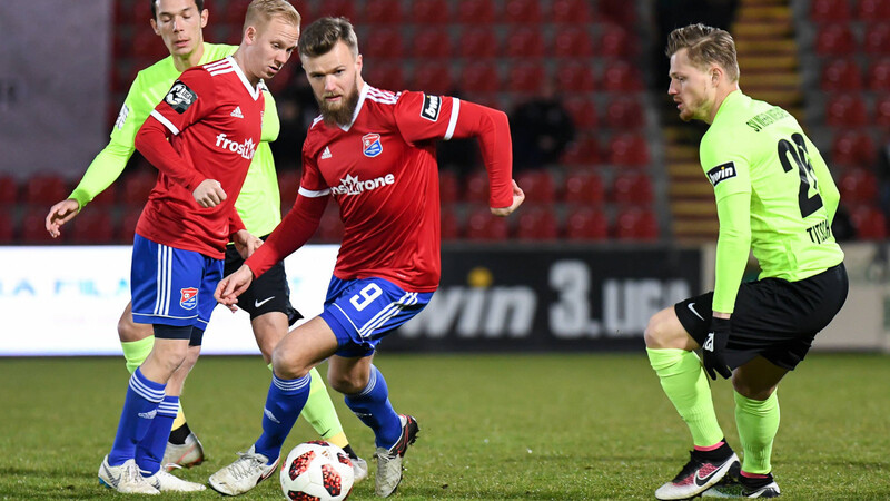 Antreiber bei Haching: Sascha Bigalke (2.v.li.) und Stephan Hain (2.v.re.).