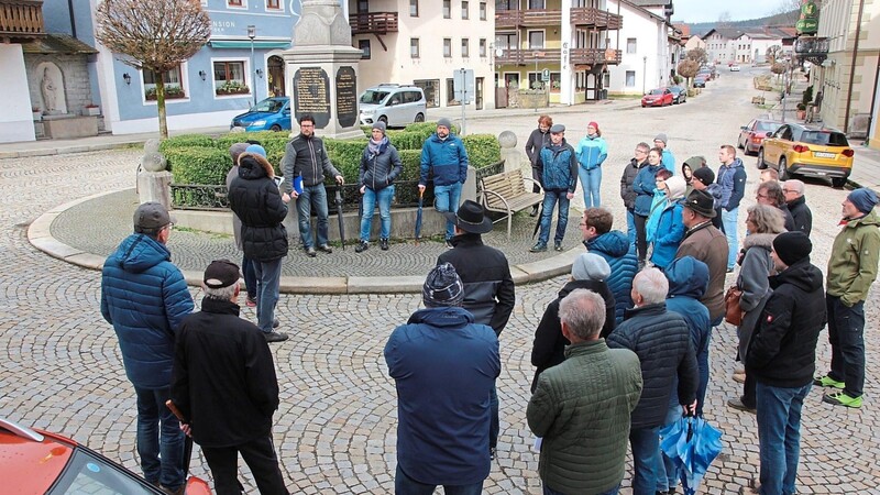 Bei aller Verbesserungswürdigkeit müsse nach Ansicht der Stadtplaner der Charme des alten Marktplatzes mit seiner starken räumlichen Struktur erhalten bleiben.