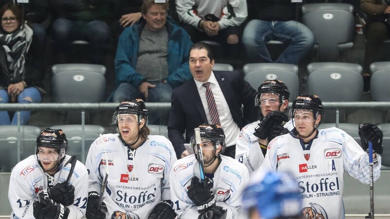 Die Straubing Tigers haben in Iserlohn auch das siebte Spiel in Folge verloren.