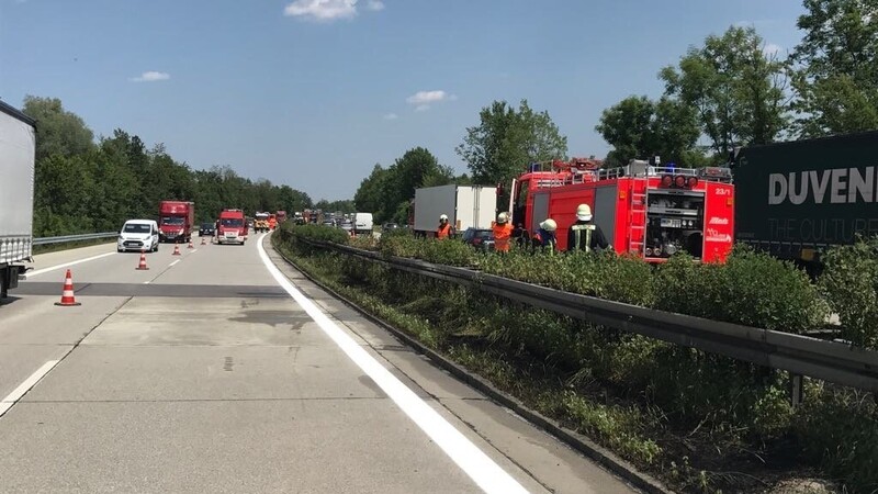 Auf der A92 brannte es.