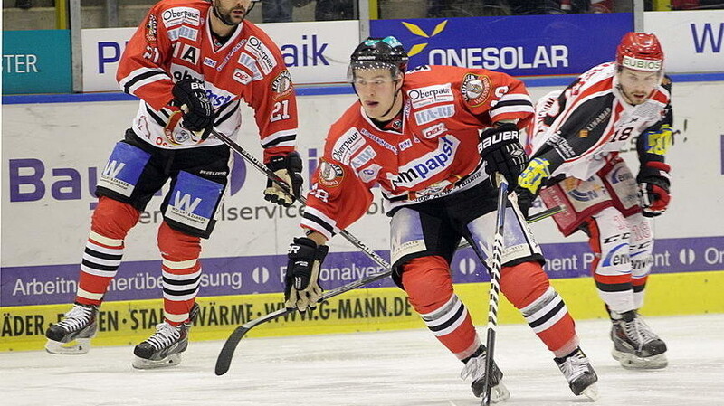 Der EV Landshut hat das Heimspiel gegen die Eispiraten Crimmmitschau mit 4:1 für sich entschieden. (Foto: Georg Gerleigner)