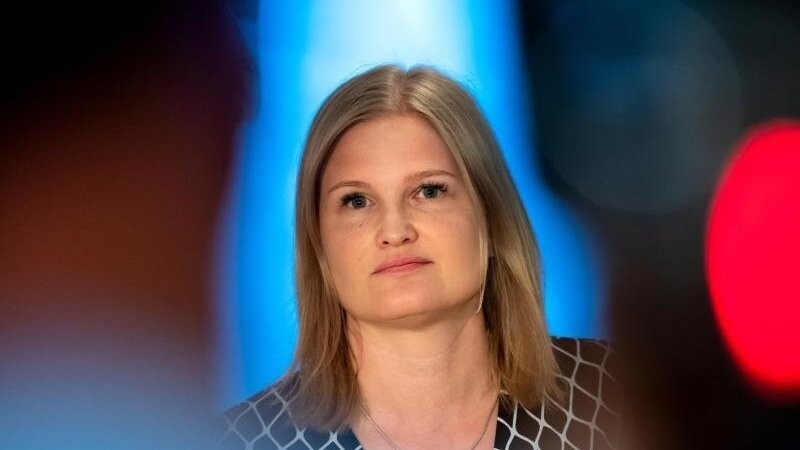 Kathrin Ebern-Steiner (AfD) soll sich heftig mit einem Parteikollegen gestritten haben. Wie es im Anschluss zu dem Unfall kam, darüber kursieren unterschiedliche Versionen.