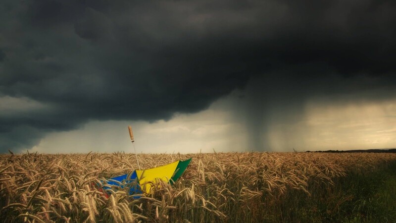 Ein heftiges Unwetter fegte am Mittwoch über den südlichen Teil von Oberbayern hinweg und richtete teils massive Schäden an. (Symbolbild)