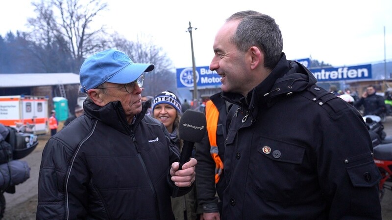 Wirtschaftsminister Hubert Aiwanger war vom internationalen Charakter des Events begeistert.