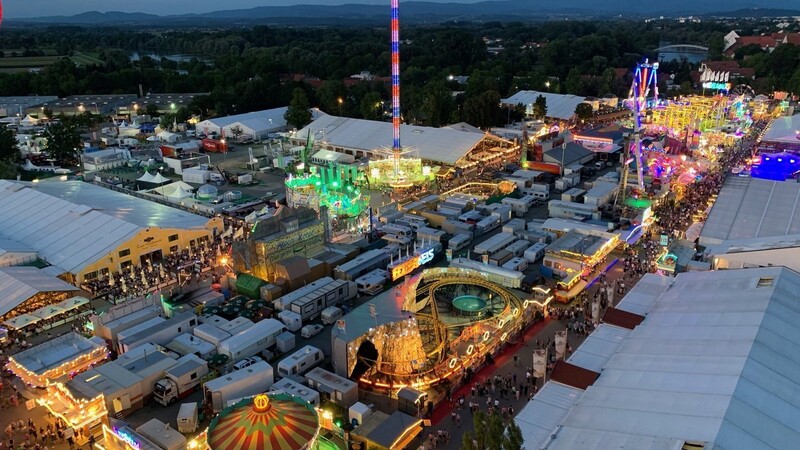 Die Bilder vom zehnten Tag auf dem Gäubodenvolksfest 2019.