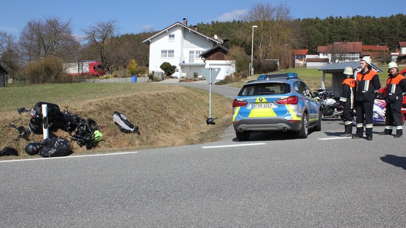 Der Motorradfahrer erlag seinen schweren Verletzungen im Krankenhaus.