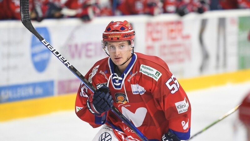 Trägt künftig das Trikot der Eisbären Berlin: Manuel Wiederer.