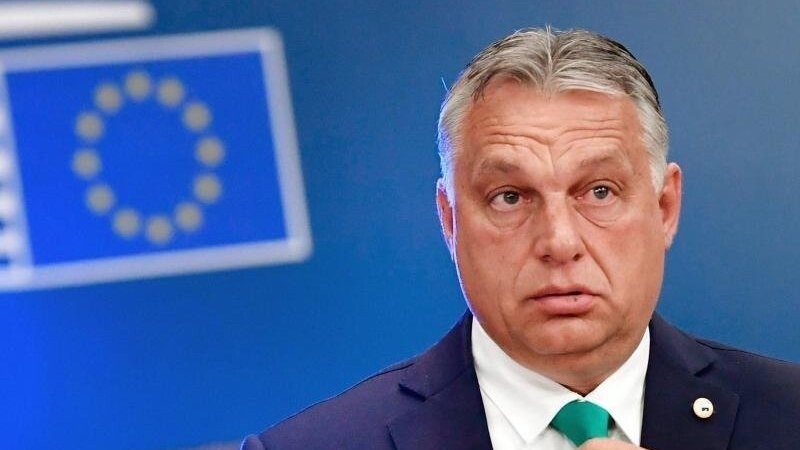 Die rechtsnationale Regierung von Ministerpräsident Viktor Orban pflegt immer wieder eine homophobe Rhetorik und schränkt die Rechte von LGTB-Menschen ein.