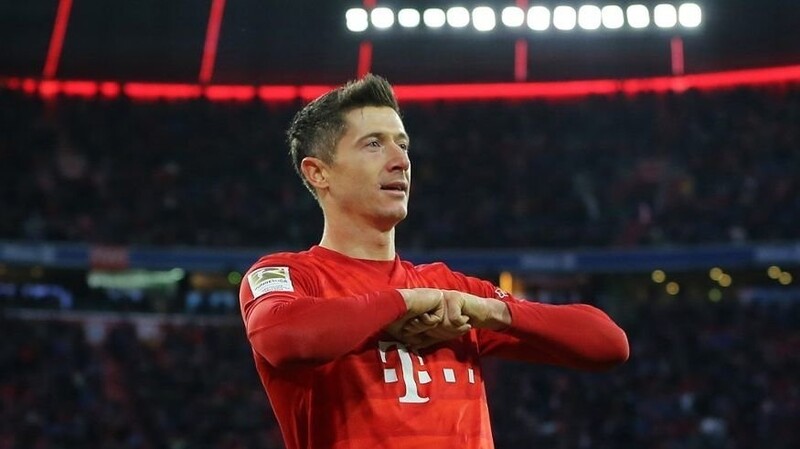 Robert Lewandowski bezeichnet Jürgen Klopp und Pep Guardiola als die wichtigsten Trainer seiner Karriere.