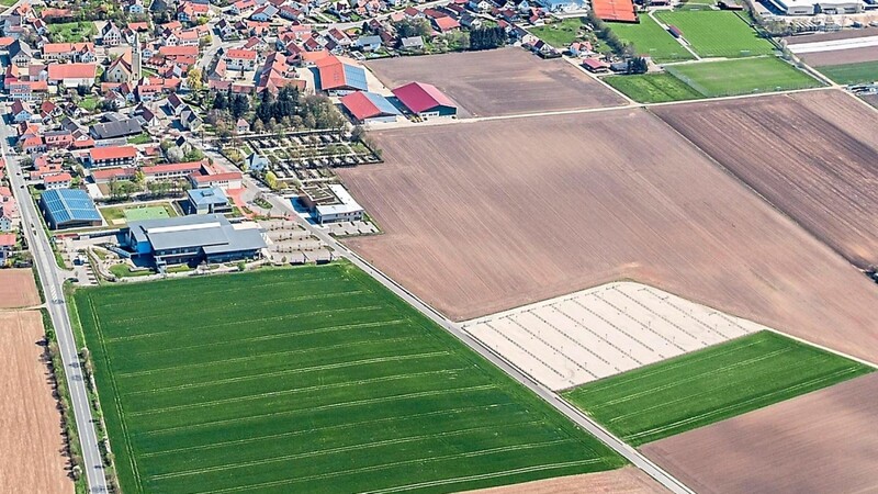 Der Markt Essenbach, die drittgrößte Gemeinde und künftige Metropole des Landkreises Landshut, ist im vergangenen Jahr wieder unter die 12 000-Einwohner-Marke gerutscht und zählte Ende 2019 genau 11 999 Bürger.