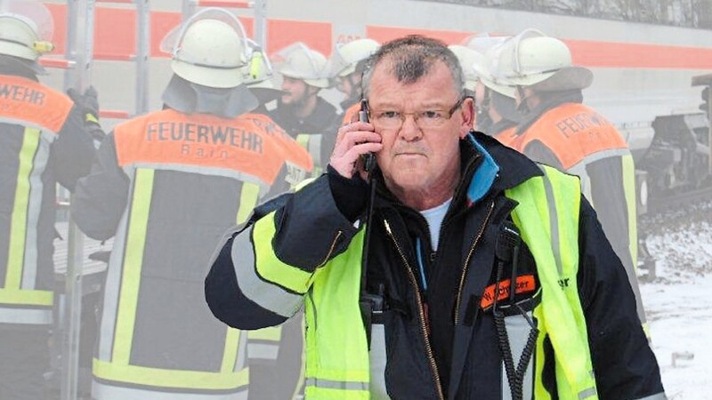 In führender Position war er bei der Freiwilligen Feuerwehr jahrzehntelang an vorderster Front im Einsatz. Jetzt sagt Werner Schmitzer dem aktiven Dienst "Servus".