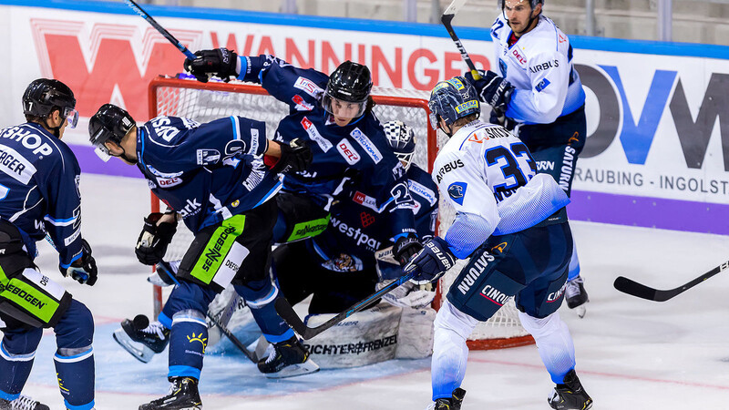 Die Straubing Tigers haben das Spiel um Platz drei beim Gäubodenvolksfest-Cup verloren.