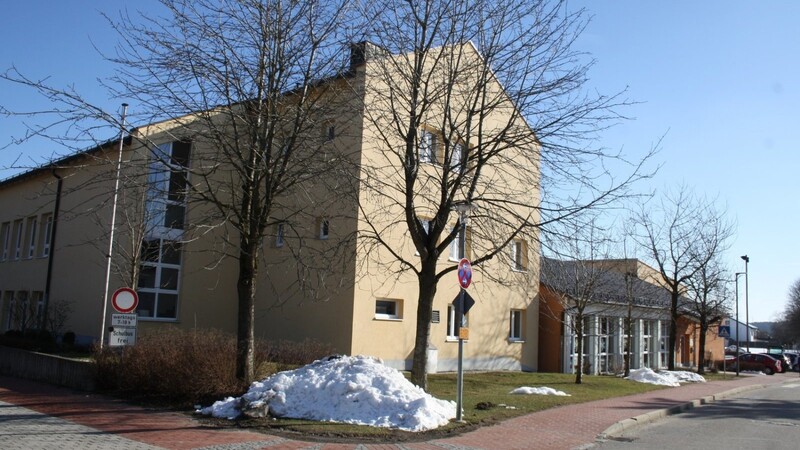 An der Schule wird der Platz knapp - vor allem wegen der gut angenommenen Mittagsbetreuung.