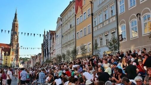 Beim Tribünenfest zeigen die Landshuter, wie man richtig feiert.