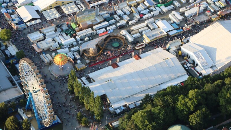 Ballonfahrt während des Gäubodenvolksfests 2019