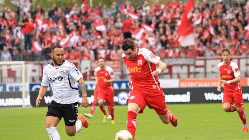 Schafft der SSV Jahn gegen die SpVgg Unterhaching den Einzug ins Totpokal-Finale?