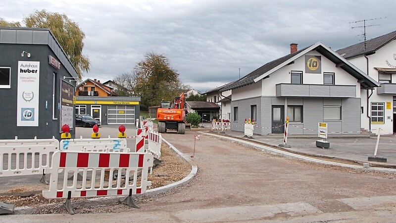 Der Straßenverlauf beim Autohaus Huber